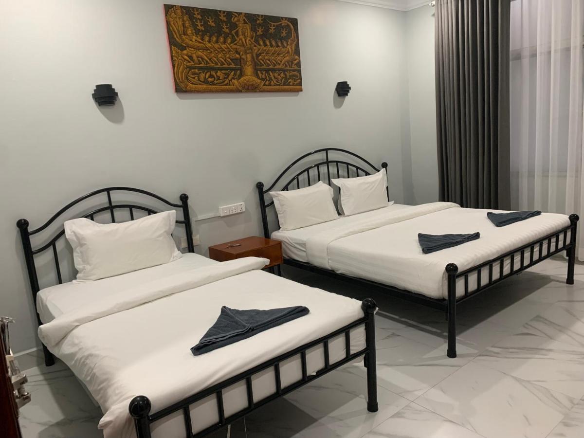 Number 9 Hotel Phnom Penh Ngoại thất bức ảnh