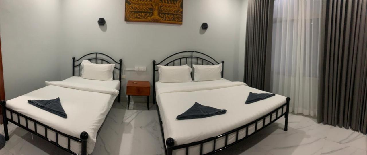 Number 9 Hotel Phnom Penh Ngoại thất bức ảnh